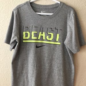 Boys Nike tee